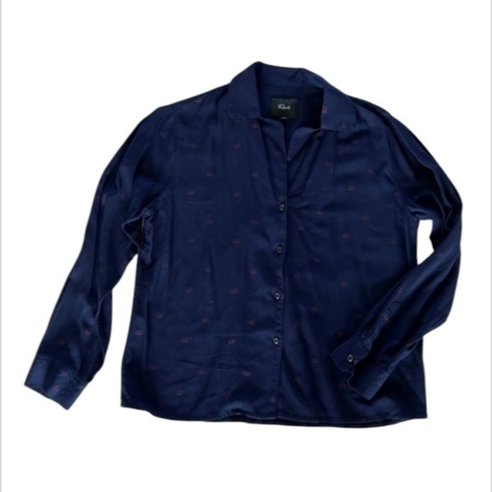 Rails size small Kiss Me shirt in navy blue